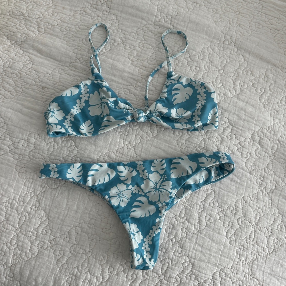 benoa swim blue hawaii set